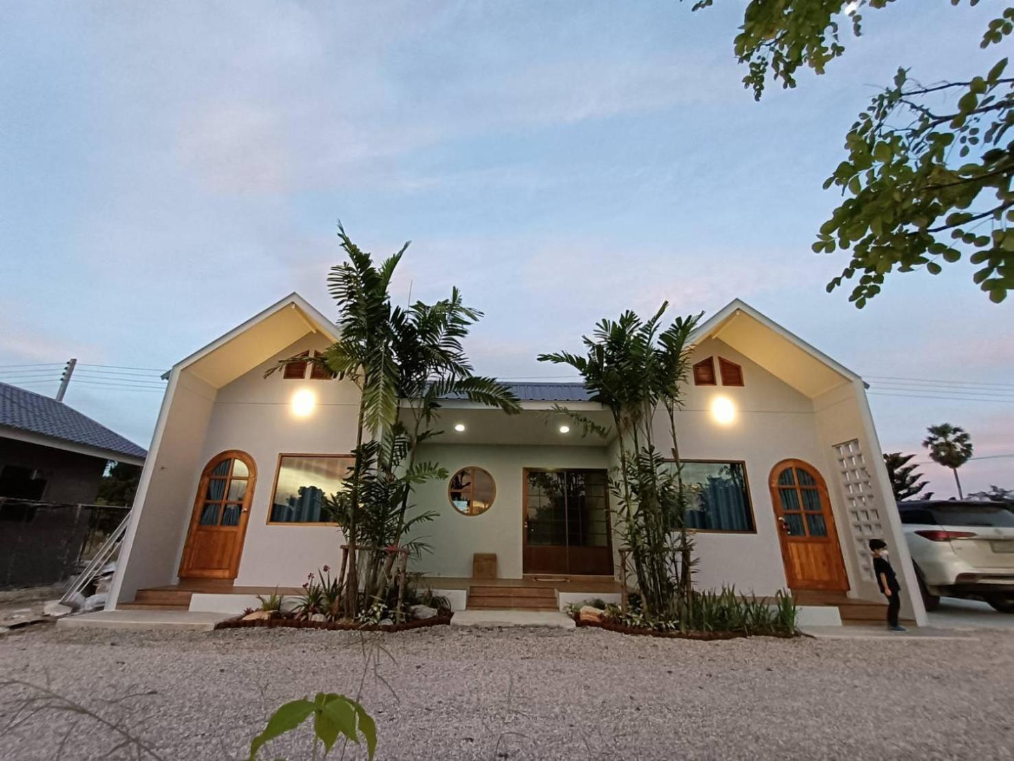 Numhom Resort Ban Nong Chum Saeng Dış mekan fotoğraf