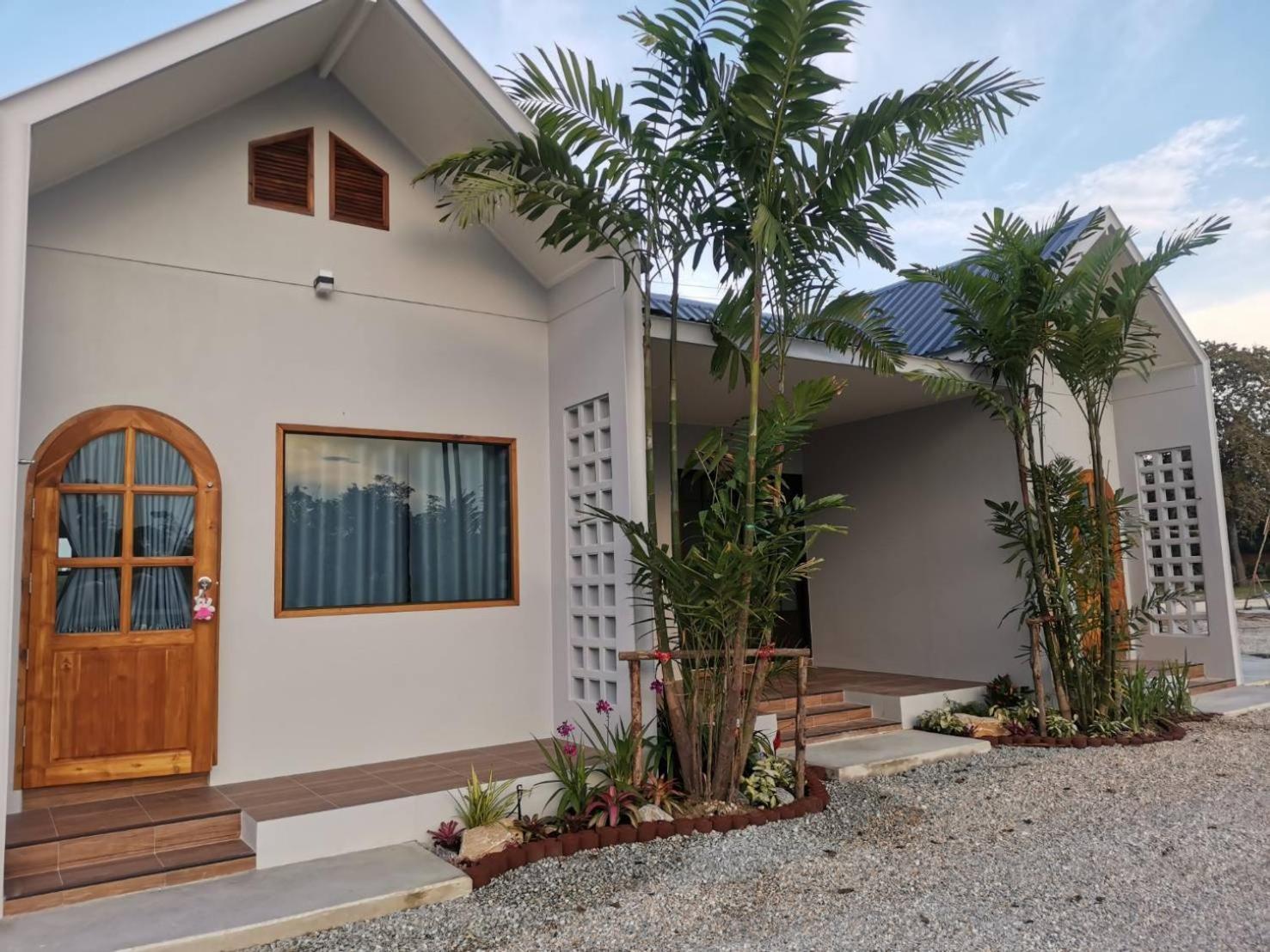 Numhom Resort Ban Nong Chum Saeng Dış mekan fotoğraf