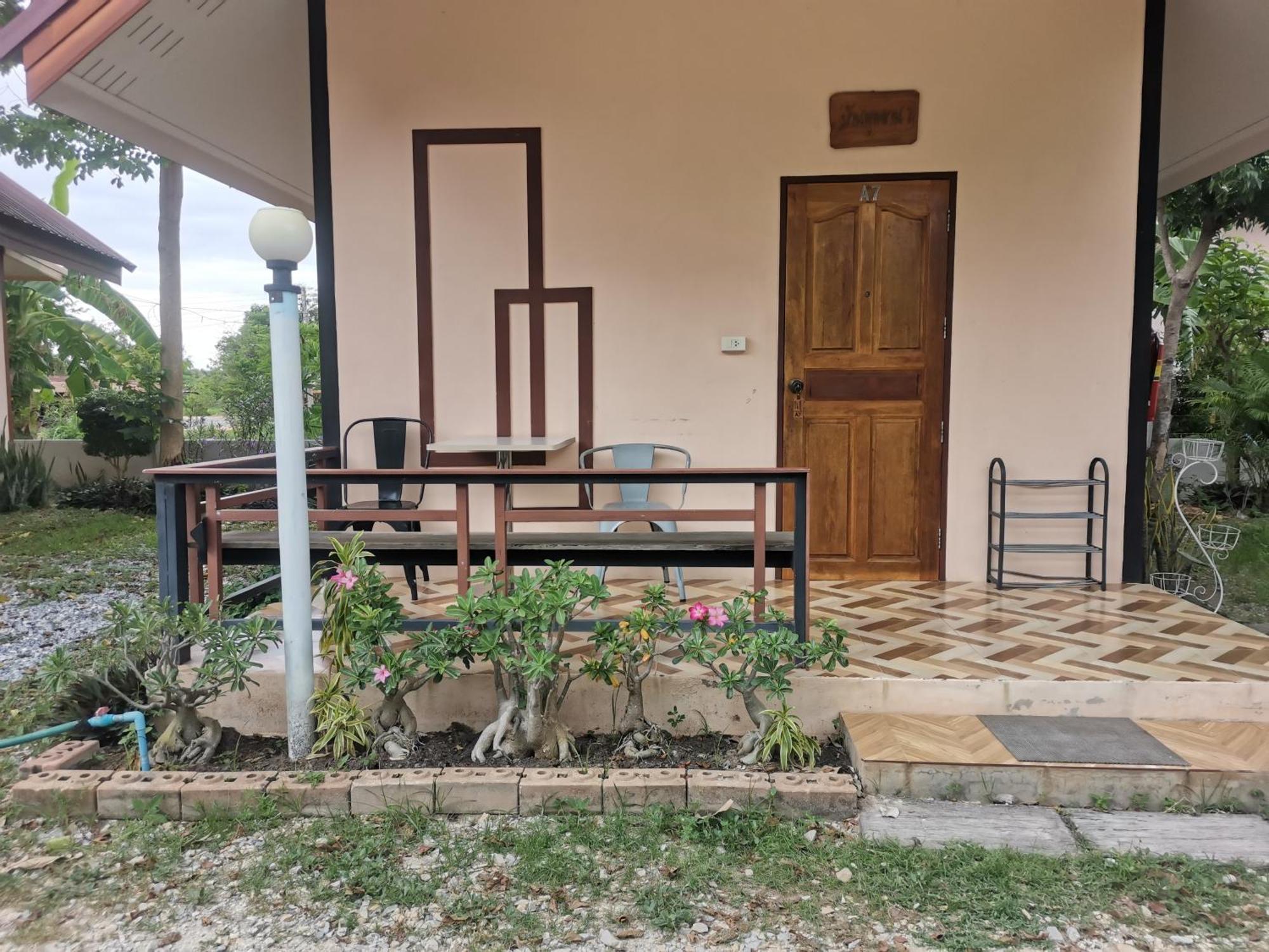 Numhom Resort Ban Nong Chum Saeng Dış mekan fotoğraf