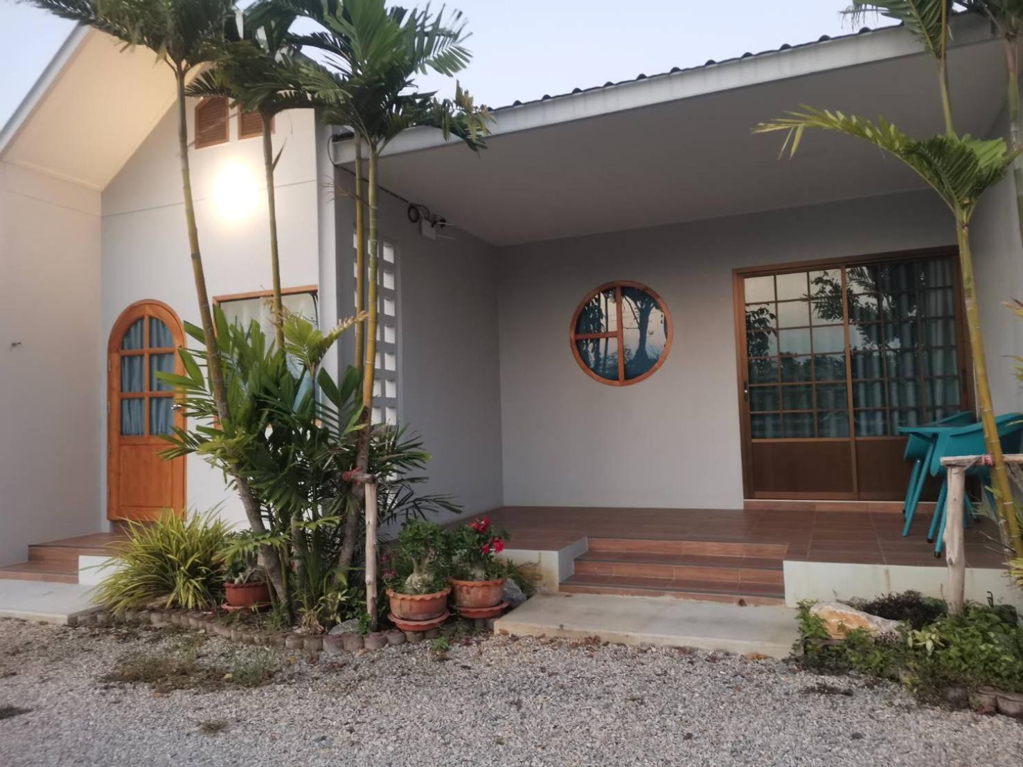 Numhom Resort Ban Nong Chum Saeng Dış mekan fotoğraf