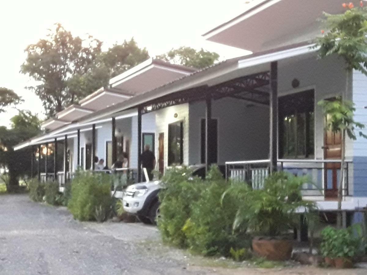 Numhom Resort Ban Nong Chum Saeng Dış mekan fotoğraf